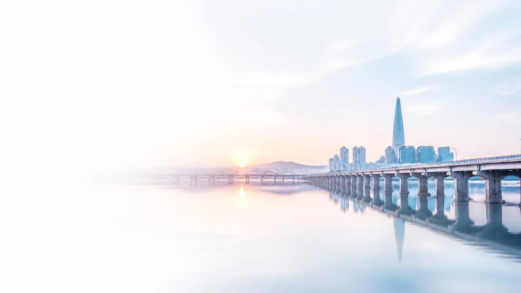 Han River and Seoul bridges at dawn